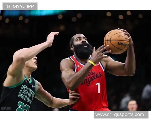 哈登闪耀31+8战绩未能拯救快船，魔术逆转胜利背后隐藏的故事