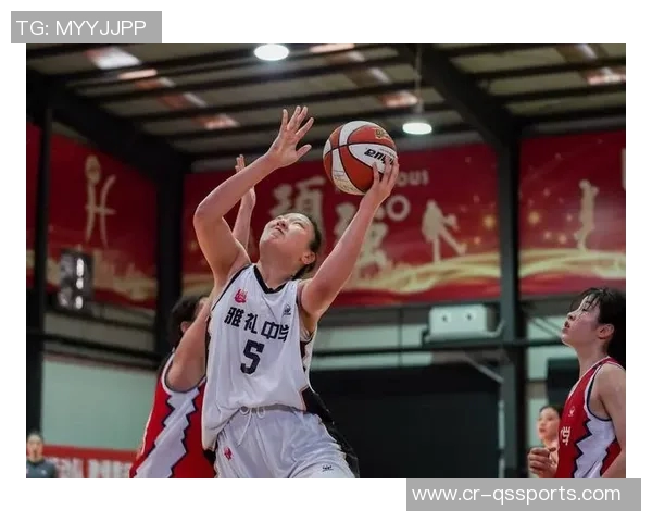 10分+0失误！孙梦然归来好稳，中国女篮该重用她？